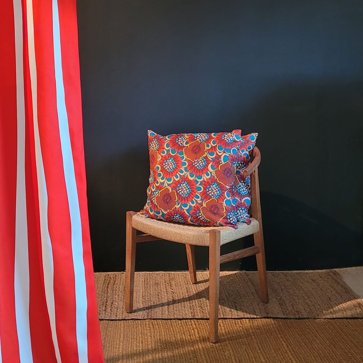 Housse de coussin en coton motif Sunday bleu orange